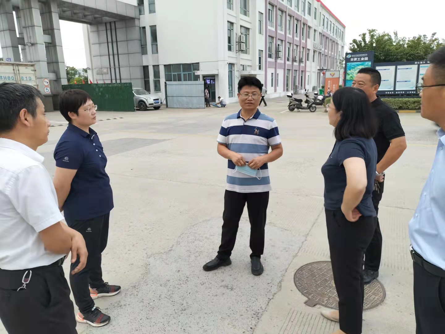 節(jié)前檢查4.jpg 節(jié)前檢查4.jpg